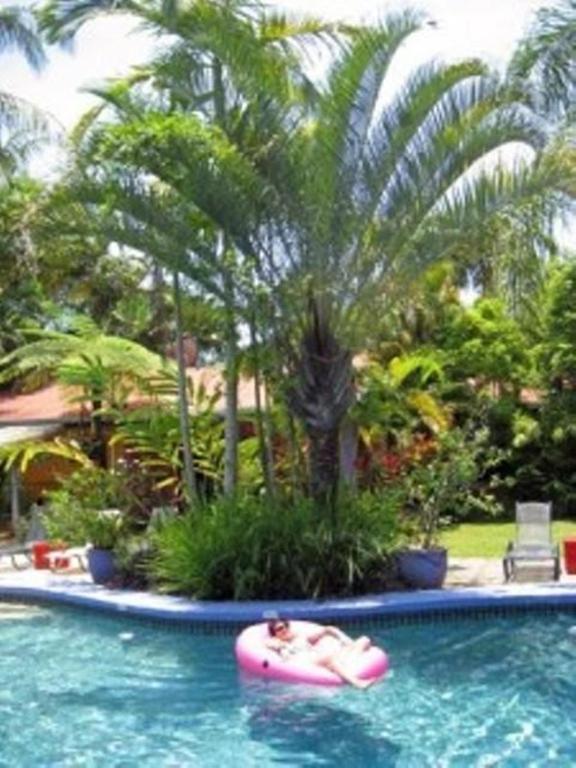 Pink Flamingo Resort Port Douglas Bagian luar foto